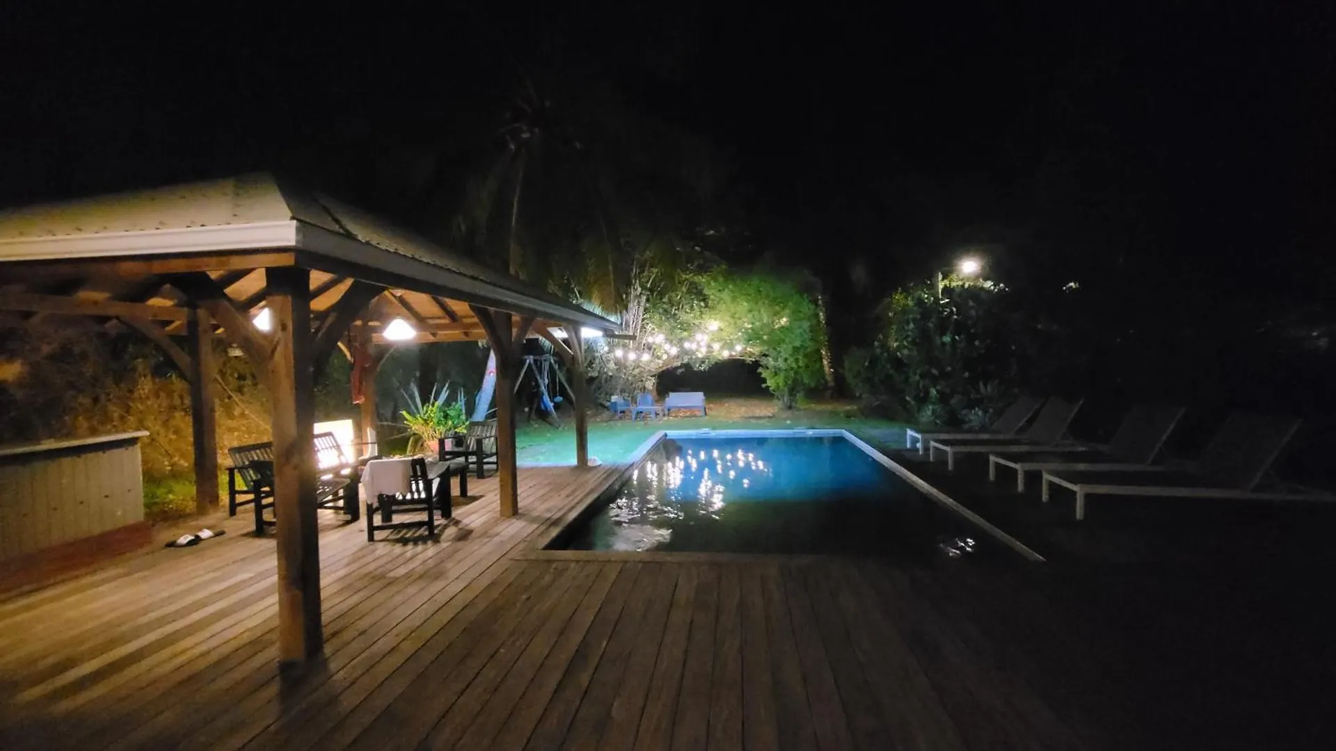 Villa Emeraude - Superb Creole Villa, Direct Access To The Diamant Beach, Amazing Pool Le Diamant